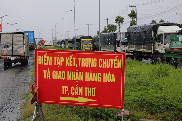 Doanh nghiệp lo ngại “chảy máu” nguồn lao động và đứt gãy chuỗi cung ứng - Ảnh 2.