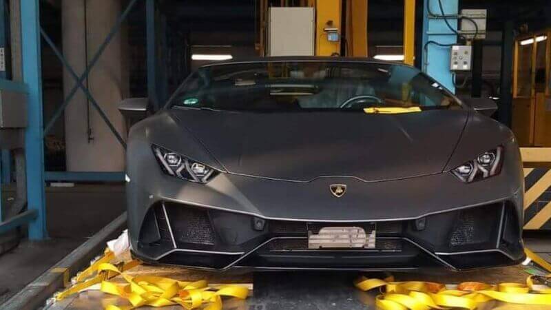 Siêu xe Lamborghini Huracan EVO về Việt Nam chiếc thứ 3, giá gần 20 tỷ